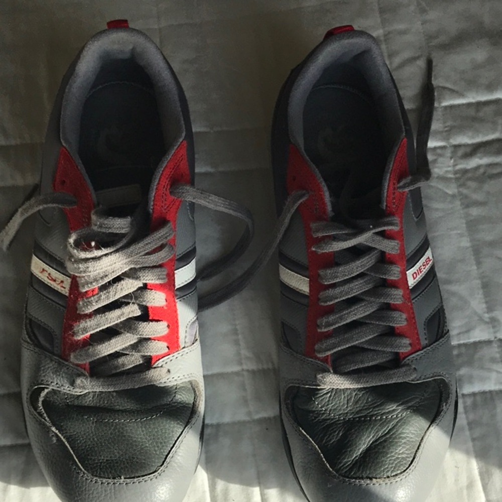 Diesel Gray and Red Sneakers Sporty Low-Top Design
